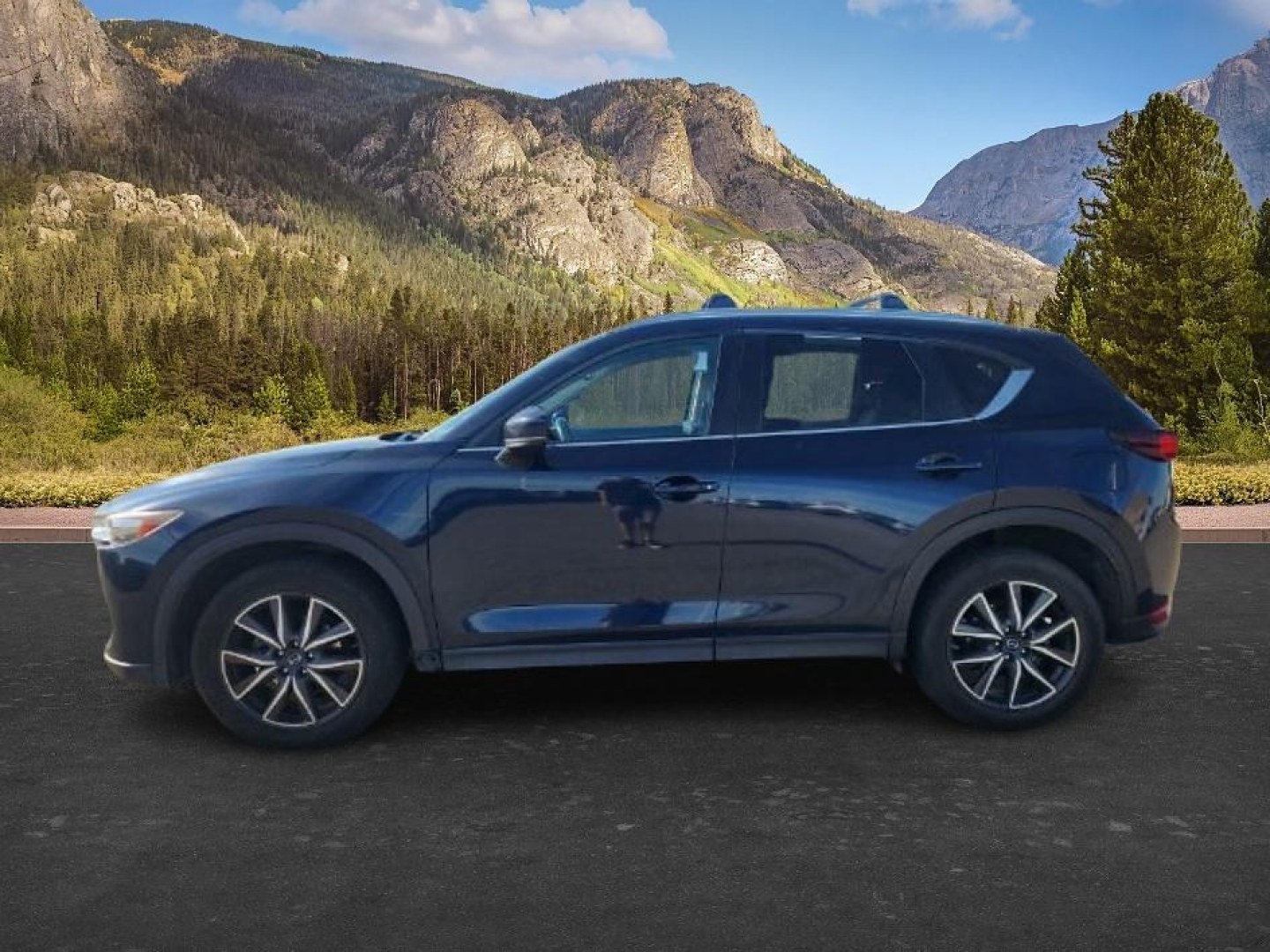 2018 BLUE /LEATHER Mazda CX-5 (JM3KFBCMXJ0) with an 25L I4 engine, Automatic transmission, located at 1175 N Woodruff Ave, Idaho Falls, ID, 83401, 43.506901, -111.999657 - At Timberline Auto, finding a great deal on your next vehicle is always easy! Our experienced sales staff's goal is to help find you the right vehicle at the right price! Our knowledgeable finance department has options for almost any credit score. We offer extended service contract options to prote - Photo#2
