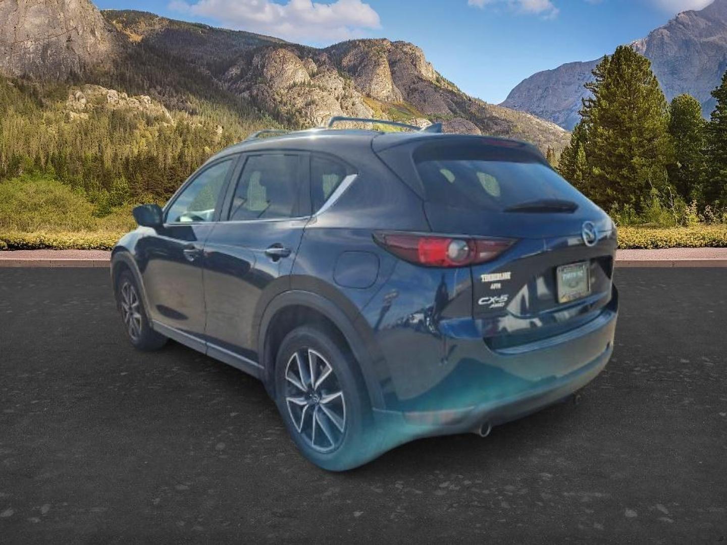 2018 BLUE /LEATHER Mazda CX-5 (JM3KFBCMXJ0) with an 25L I4 engine, Automatic transmission, located at 1175 N Woodruff Ave, Idaho Falls, ID, 83401, 43.506901, -111.999657 - At Timberline Auto, finding a great deal on your next vehicle is always easy! Our experienced sales staff's goal is to help find you the right vehicle at the right price! Our knowledgeable finance department has options for almost any credit score. We offer extended service contract options to prote - Photo#3