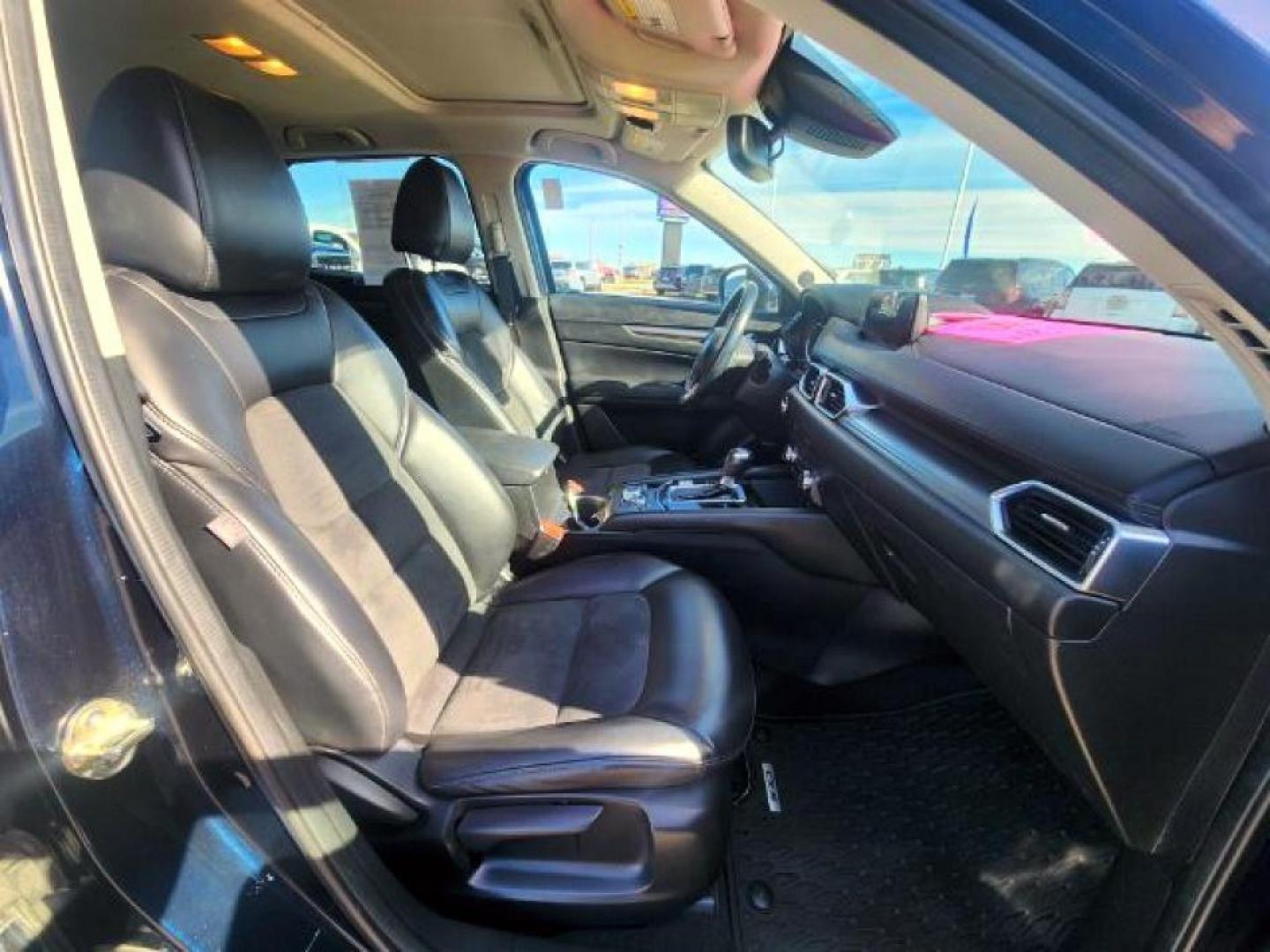 2018 BLUE /LEATHER Mazda CX-5 (JM3KFBCMXJ0) with an 25L I4 engine, Automatic transmission, located at 1175 N Woodruff Ave, Idaho Falls, ID, 83401, 43.506901, -111.999657 - At Timberline Auto, finding a great deal on your next vehicle is always easy! Our experienced sales staff's goal is to help find you the right vehicle at the right price! Our knowledgeable finance department has options for almost any credit score. We offer extended service contract options to prote - Photo#16