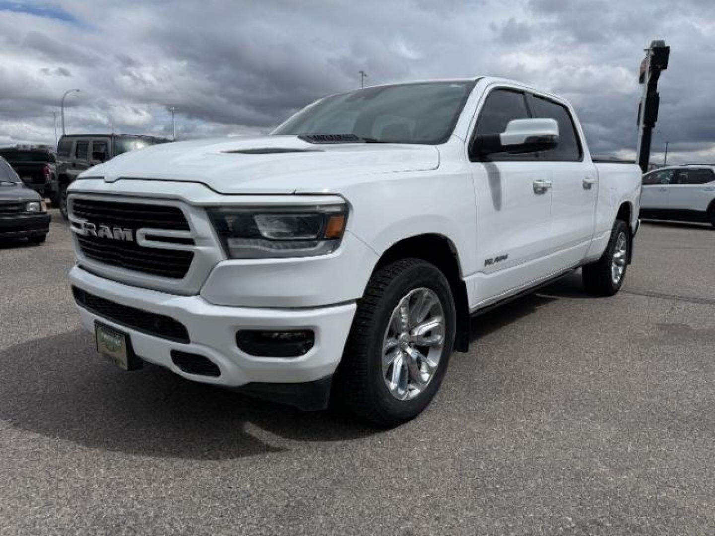 2023 WHITE /Black Ram 1500 (1C6SRFRT0PN) with an HEMI 57L V-8 variable valve control engine, Automatic transmission, located at 1175 N Woodruff Ave, Idaho Falls, ID, 83401, 43.506901, -111.999657 - At Timberline Auto, finding a great deal on your next vehicle is always easy! Our experienced sales staff's goal is to help find you the right vehicle at the right price! Our knowledgeable finance department has options for almost any credit score. We offer extended service contract options to prote - Photo#33