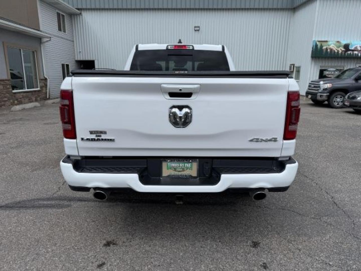 2023 WHITE /Black Ram 1500 (1C6SRFRT0PN) with an HEMI 57L V-8 variable valve control engine, Automatic transmission, located at 1175 N Woodruff Ave, Idaho Falls, ID, 83401, 43.506901, -111.999657 - At Timberline Auto, finding a great deal on your next vehicle is always easy! Our experienced sales staff's goal is to help find you the right vehicle at the right price! Our knowledgeable finance department has options for almost any credit score. We offer extended service contract options to prote - Photo#36