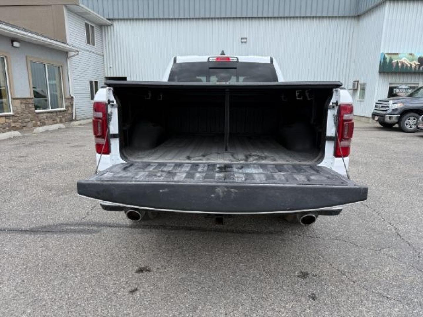 2023 WHITE /Black Ram 1500 (1C6SRFRT0PN) with an HEMI 57L V-8 variable valve control engine, Automatic transmission, located at 1175 N Woodruff Ave, Idaho Falls, ID, 83401, 43.506901, -111.999657 - At Timberline Auto, finding a great deal on your next vehicle is always easy! Our experienced sales staff's goal is to help find you the right vehicle at the right price! Our knowledgeable finance department has options for almost any credit score. We offer extended service contract options to prote - Photo#38
