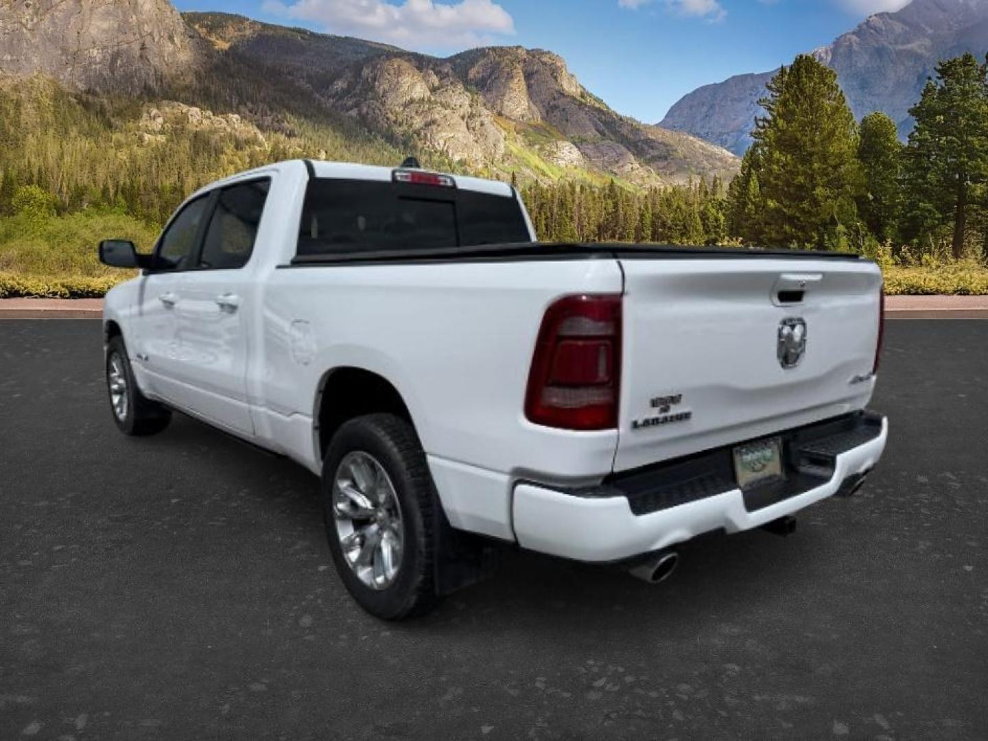 2023 WHITE /Black Ram 1500 (1C6SRFRT0PN) with an HEMI 57L V-8 variable valve control engine, Automatic transmission, located at 1175 N Woodruff Ave, Idaho Falls, ID, 83401, 43.506901, -111.999657 - At Timberline Auto, finding a great deal on your next vehicle is always easy! Our experienced sales staff's goal is to help find you the right vehicle at the right price! Our knowledgeable finance department has options for almost any credit score. We offer extended service contract options to prote - Photo#2