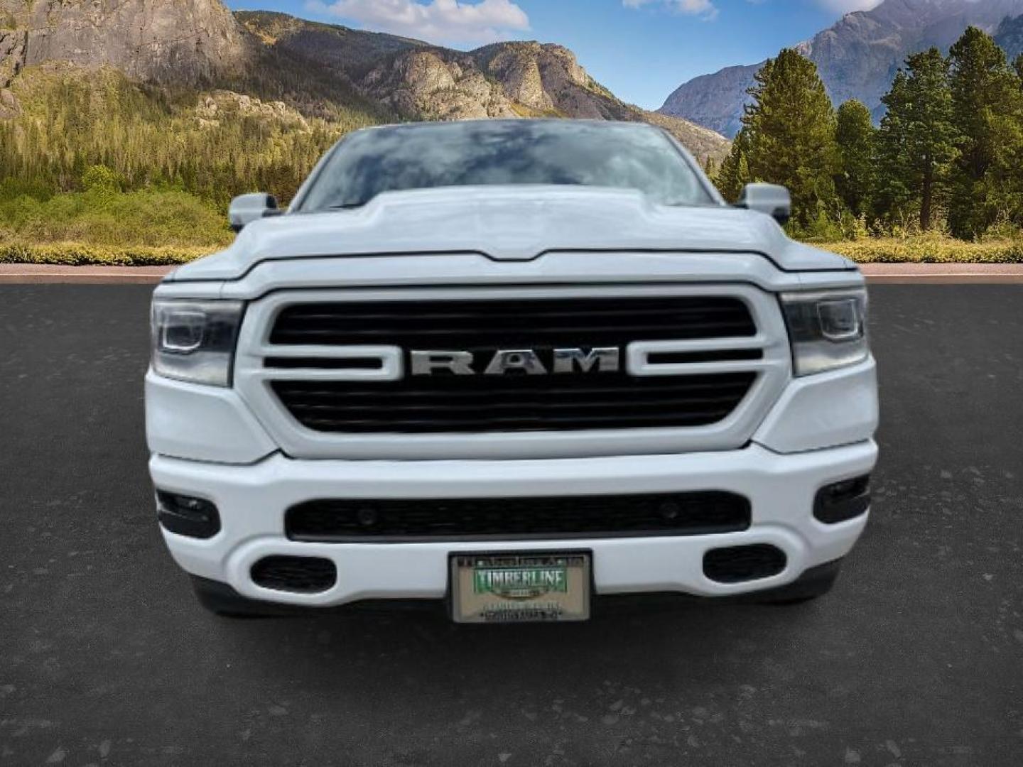 2023 WHITE /Black Ram 1500 (1C6SRFRT0PN) with an HEMI 57L V-8 variable valve control engine, Automatic transmission, located at 1175 N Woodruff Ave, Idaho Falls, ID, 83401, 43.506901, -111.999657 - At Timberline Auto, finding a great deal on your next vehicle is always easy! Our experienced sales staff's goal is to help find you the right vehicle at the right price! Our knowledgeable finance department has options for almost any credit score. We offer extended service contract options to prote - Photo#9