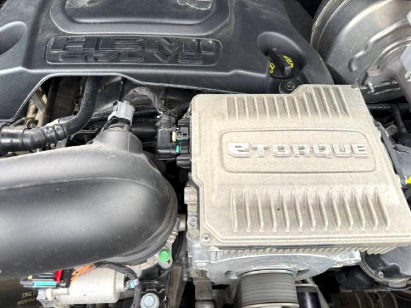 2023 WHITE /Black Ram 1500 (1C6SRFRT0PN) with an HEMI 57L V-8 variable valve control engine, Automatic transmission, located at 1175 N Woodruff Ave, Idaho Falls, ID, 83401, 43.506901, -111.999657 - At Timberline Auto, finding a great deal on your next vehicle is always easy! Our experienced sales staff's goal is to help find you the right vehicle at the right price! Our knowledgeable finance department has options for almost any credit score. We offer extended service contract options to prote - Photo#31