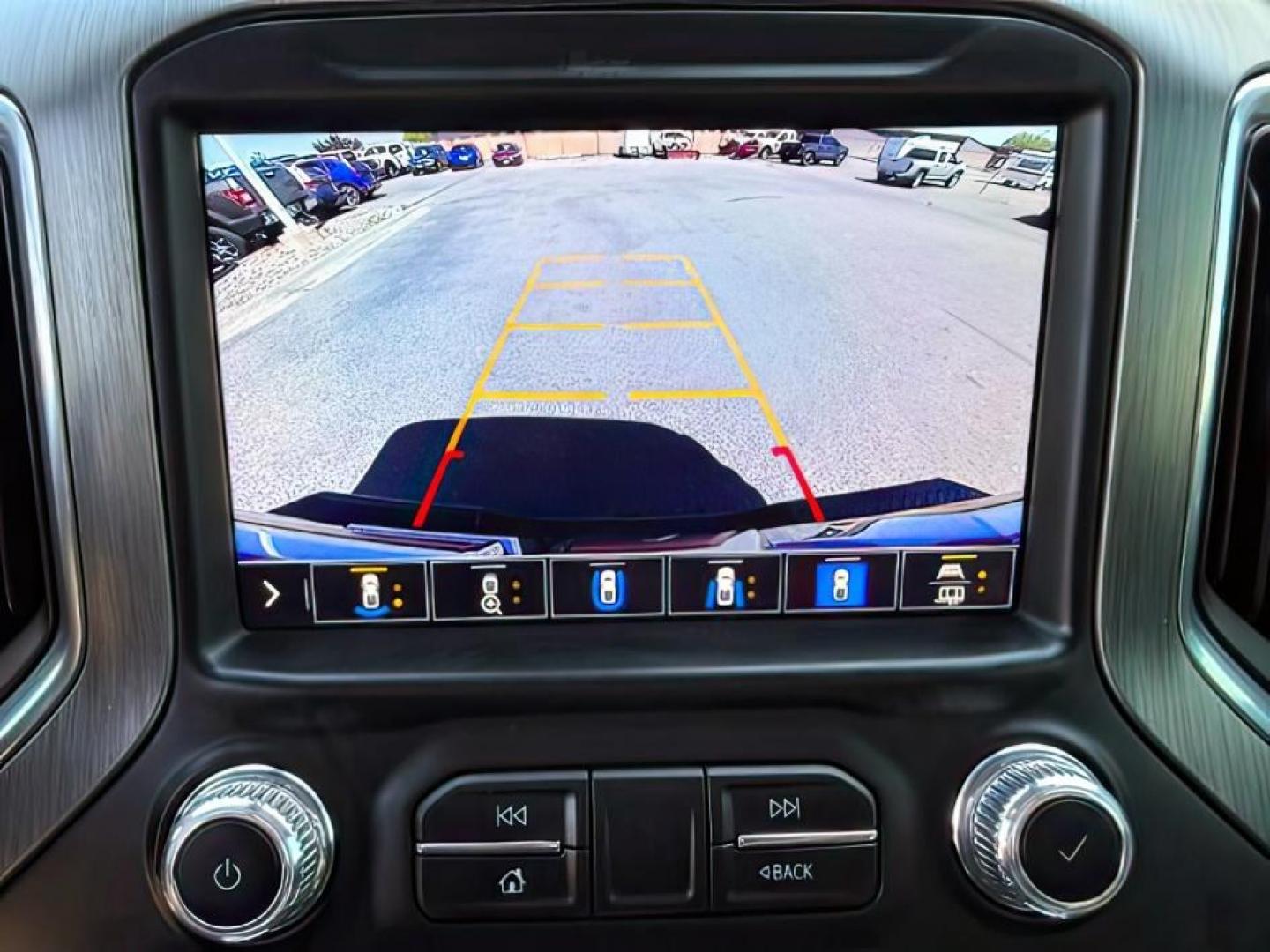 2022 BLACK /Jet Black GMC Sierra 3500HD 4WD Crew Cab Long Bed Denali (1GT49WEY4NF) with an Duramax 6.6L V-8 diesel direct injection engine, AUTOMATIC transmission, located at 1235 N Woodruff Ave., Idaho Falls, 83401, (208) 523-1053, 43.507172, -112.000488 - At Timberline Auto, finding a great deal on your next vehicle is always easy! Our experienced sales staff's goal is to help find you the right vehicle at the right price! Our knowledgeable finance department has options for almost any credit score. We offer extended service contract options to prote - Photo#16