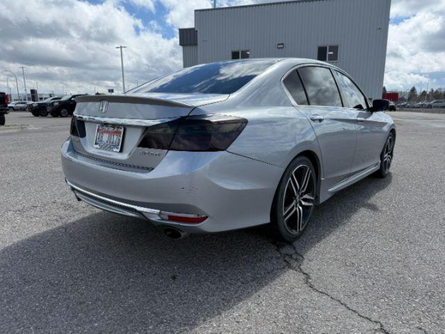2017 SILVER /Black Honda Accord (1HGCR2F50HA) with an 24L I-4 gasoline direct injection engine, Automatic transmission, located at 1175 N Woodruff Ave, Idaho Falls, ID, 83401, 43.506901, -111.999657 - At Timberline Auto, finding a great deal on your next vehicle is always easy! Our experienced sales staff's goal is to help find you the right vehicle at the right price! Our knowledgeable finance department has options for almost any credit score. We offer extended service contract options to prote - Photo#4