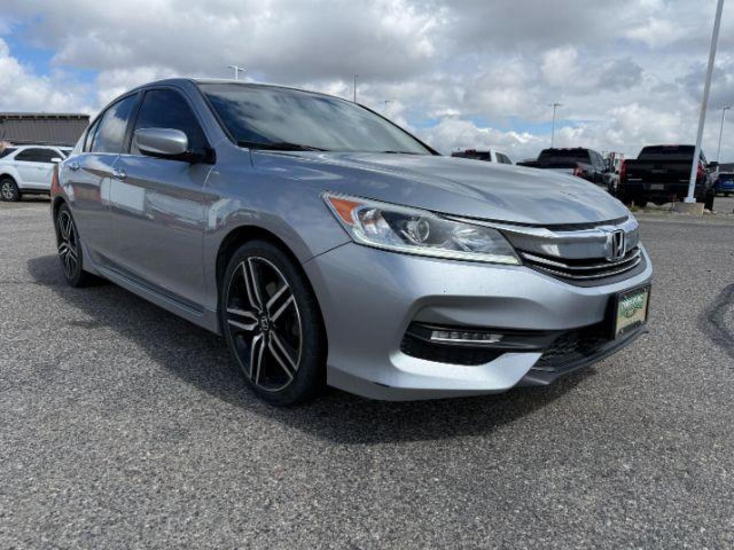 2017 SILVER /Black Honda Accord (1HGCR2F50HA) with an 24L I-4 gasoline direct injection engine, Automatic transmission, located at 1175 N Woodruff Ave, Idaho Falls, ID, 83401, 43.506901, -111.999657 - At Timberline Auto, finding a great deal on your next vehicle is always easy! Our experienced sales staff's goal is to help find you the right vehicle at the right price! Our knowledgeable finance department has options for almost any credit score. We offer extended service contract options to prote - Photo#6