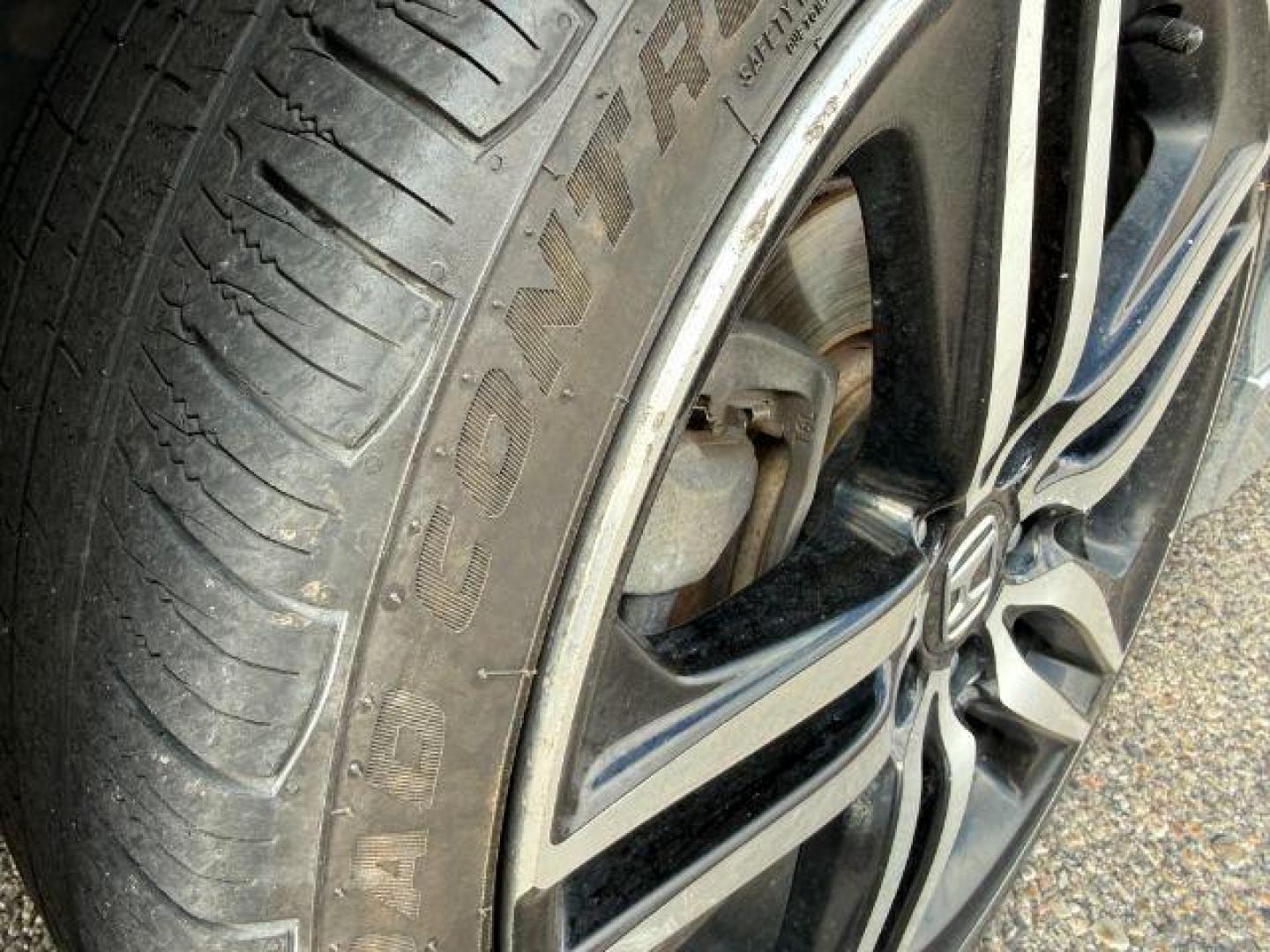 2017 SILVER /Black Honda Accord (1HGCR2F50HA) with an 24L I-4 gasoline direct injection engine, Automatic transmission, located at 1175 N Woodruff Ave, Idaho Falls, ID, 83401, 43.506901, -111.999657 - At Timberline Auto, finding a great deal on your next vehicle is always easy! Our experienced sales staff's goal is to help find you the right vehicle at the right price! Our knowledgeable finance department has options for almost any credit score. We offer extended service contract options to prote - Photo#8