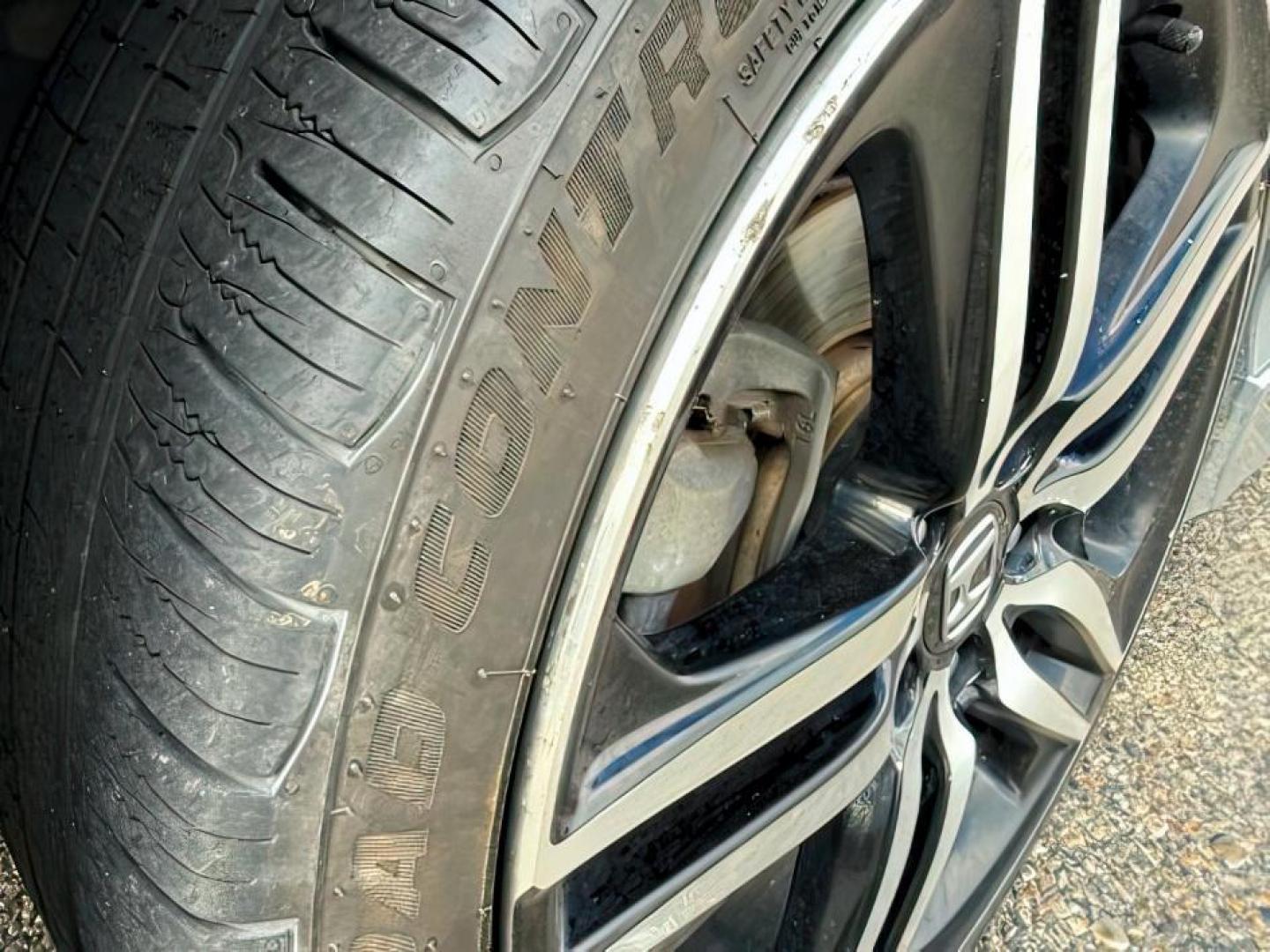 2017 SILVER /Black Honda Accord Sport (1HGCR2F50HA) with an 2.4L I-4 gasoline direct injection engine, AUTOMATIC transmission - At Timberline Auto, finding a great deal on your next vehicle is always easy! Our experienced sales staff's goal is to help find you the right vehicle at the right price! Our knowledgeable finance department has options for almost any credit score. We offer extended service contract options to prote - Photo#8