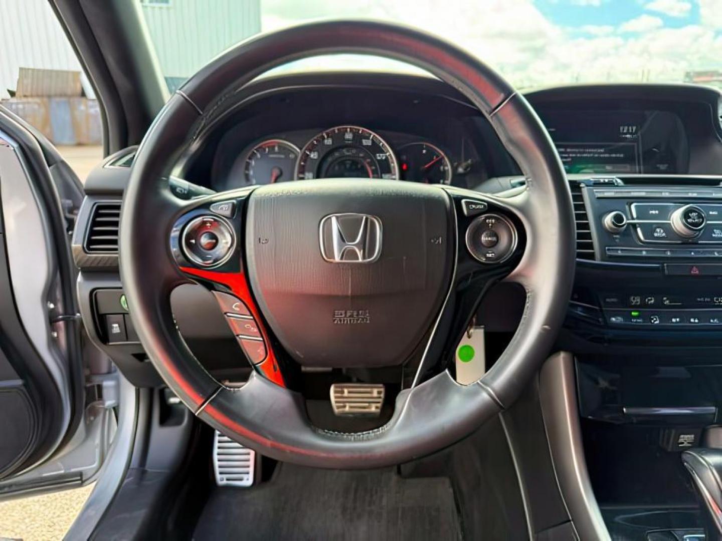 2017 SILVER /Black Honda Accord Sport (1HGCR2F50HA) with an 2.4L I-4 gasoline direct injection engine, AUTOMATIC transmission - At Timberline Auto, finding a great deal on your next vehicle is always easy! Our experienced sales staff's goal is to help find you the right vehicle at the right price! Our knowledgeable finance department has options for almost any credit score. We offer extended service contract options to prote - Photo#13