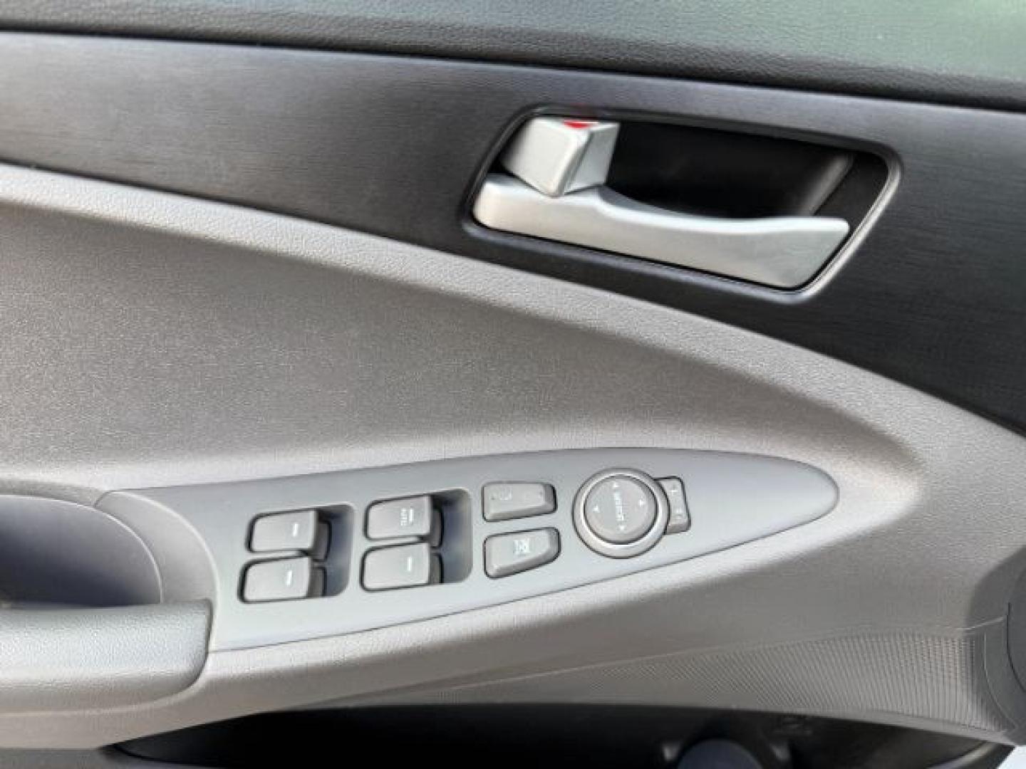 2012 SILVER /Gray Hyundai Sonata (5NPEB4ACXCH) with an 24L I-4 gasoline direct injection engine, Automatic transmission, located at 1175 N Woodruff Ave, Idaho Falls, ID, 83401, 43.506901, -111.999657 - At Timberline Auto, finding a great deal on your next vehicle is always easy! Our experienced sales staff's goal is to help find you the right vehicle at the right price! Our knowledgeable finance department has options for almost any credit score. We offer extended service contract options to prote - Photo#42