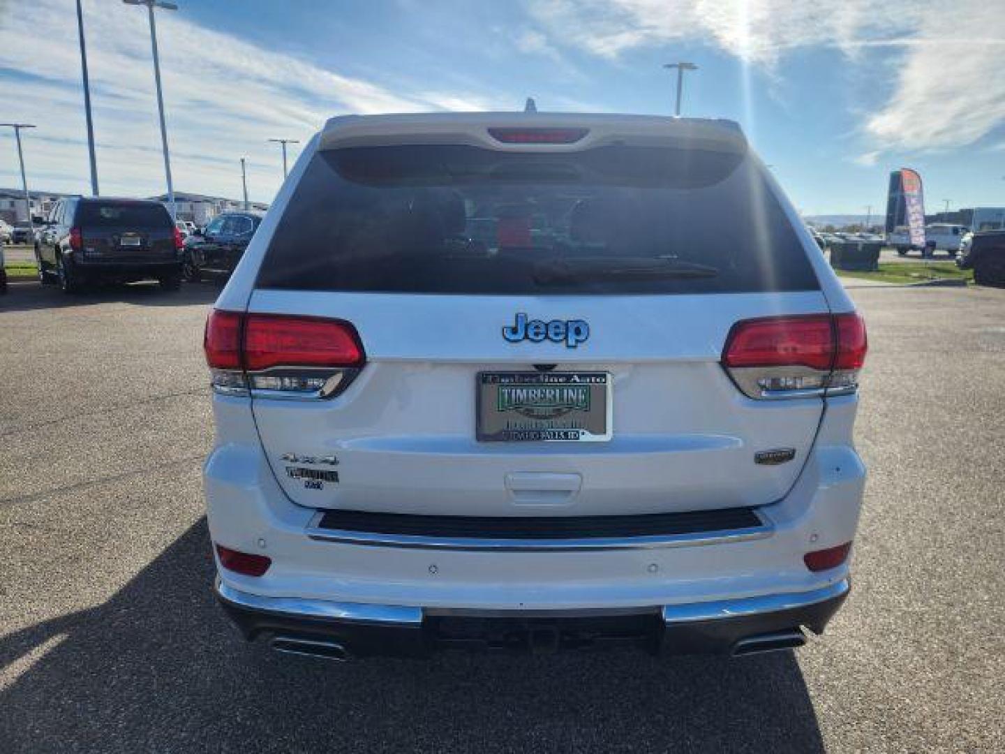 2020 WHITE /Black Jeep Grand Cherokee (1C4RJFJG3LC) with an Pentastar 36L V-6 DOHC engine, Automatic transmission, located at 1175 N Woodruff Ave, Idaho Falls, ID, 83401, 43.506901, -111.999657 - At Timberline Auto, finding a great deal on your next vehicle is always easy! Our experienced sales staff's goal is to help find you the right vehicle at the right price! Our knowledgeable finance department has options for almost any credit score. We offer extended service contract options to prote - Photo#30