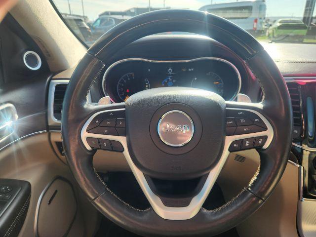 2020 WHITE /Black Jeep Grand Cherokee (1C4RJFJG3LC) with an Pentastar 36L V-6 DOHC engine, Automatic transmission, located at 1175 N Woodruff Ave, Idaho Falls, ID, 83401, 43.506901, -111.999657 - At Timberline Auto, finding a great deal on your next vehicle is always easy! Our experienced sales staff's goal is to help find you the right vehicle at the right price! Our knowledgeable finance department has options for almost any credit score. We offer extended service contract options to prote- Photo#46