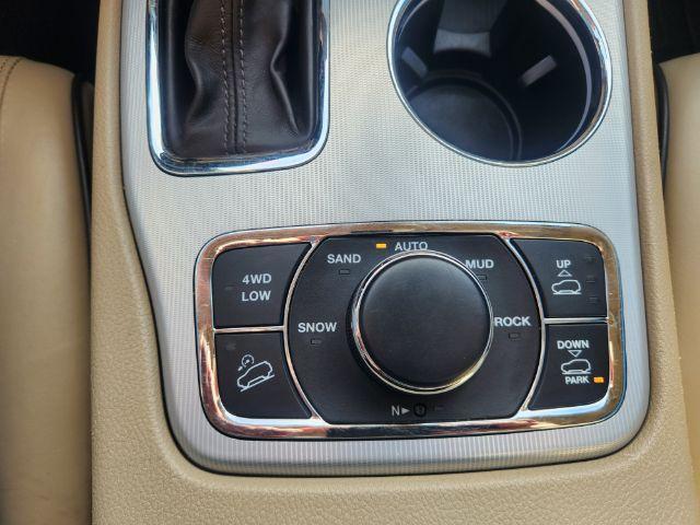 2020 WHITE /Black Jeep Grand Cherokee (1C4RJFJG3LC) with an Pentastar 36L V-6 DOHC engine, Automatic transmission, located at 1175 N Woodruff Ave, Idaho Falls, ID, 83401, 43.506901, -111.999657 - At Timberline Auto, finding a great deal on your next vehicle is always easy! Our experienced sales staff's goal is to help find you the right vehicle at the right price! Our knowledgeable finance department has options for almost any credit score. We offer extended service contract options to prote- Photo#49