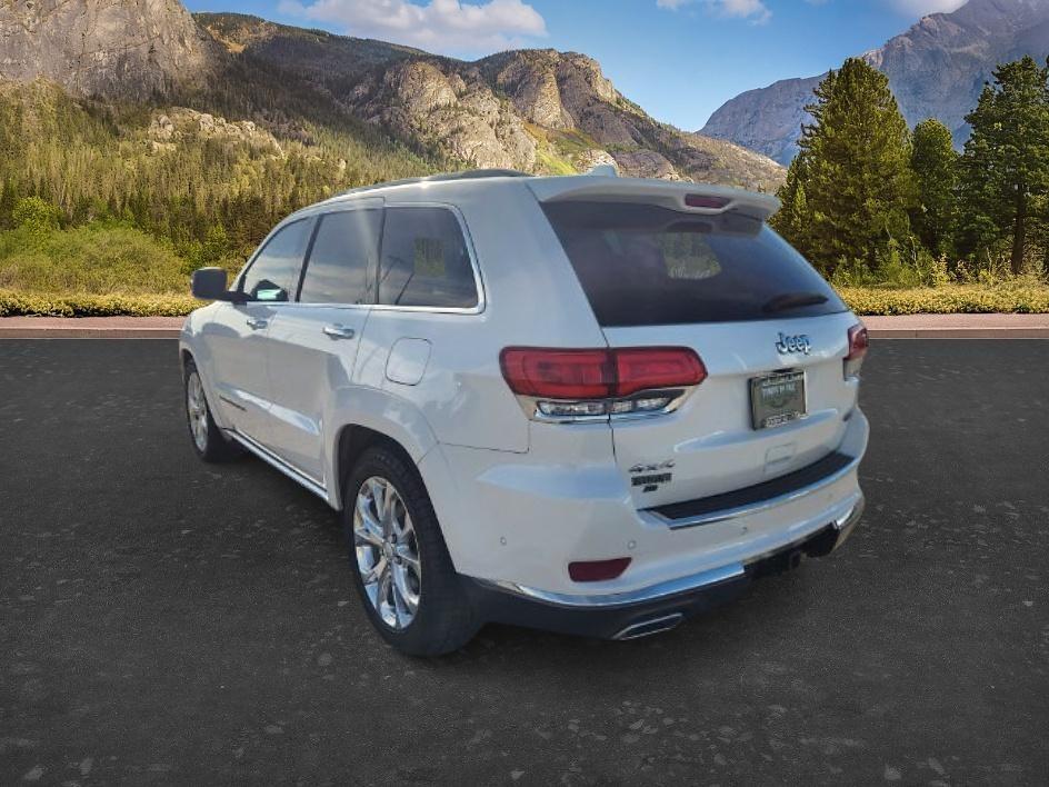 2020 WHITE /Black Jeep Grand Cherokee (1C4RJFJG3LC) with an Pentastar 36L V-6 DOHC engine, Automatic transmission, located at 1175 N Woodruff Ave, Idaho Falls, ID, 83401, 43.506901, -111.999657 - At Timberline Auto, finding a great deal on your next vehicle is always easy! Our experienced sales staff's goal is to help find you the right vehicle at the right price! Our knowledgeable finance department has options for almost any credit score. We offer extended service contract options to prote- Photo#2