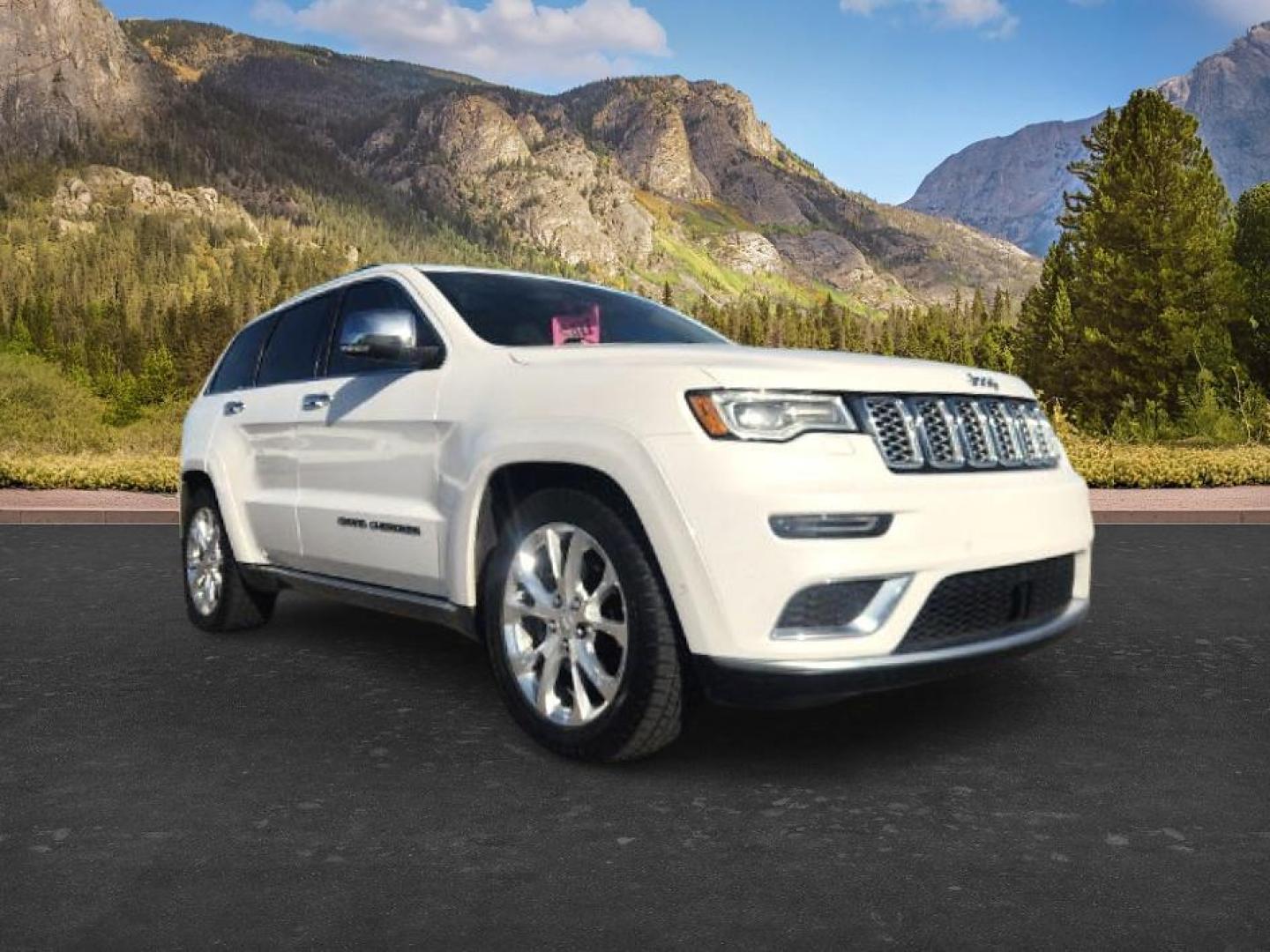 2020 WHITE /Black Jeep Grand Cherokee (1C4RJFJG3LC) with an Pentastar 36L V-6 DOHC engine, Automatic transmission, located at 1175 N Woodruff Ave, Idaho Falls, ID, 83401, 43.506901, -111.999657 - At Timberline Auto, finding a great deal on your next vehicle is always easy! Our experienced sales staff's goal is to help find you the right vehicle at the right price! Our knowledgeable finance department has options for almost any credit score. We offer extended service contract options to prote - Photo#6