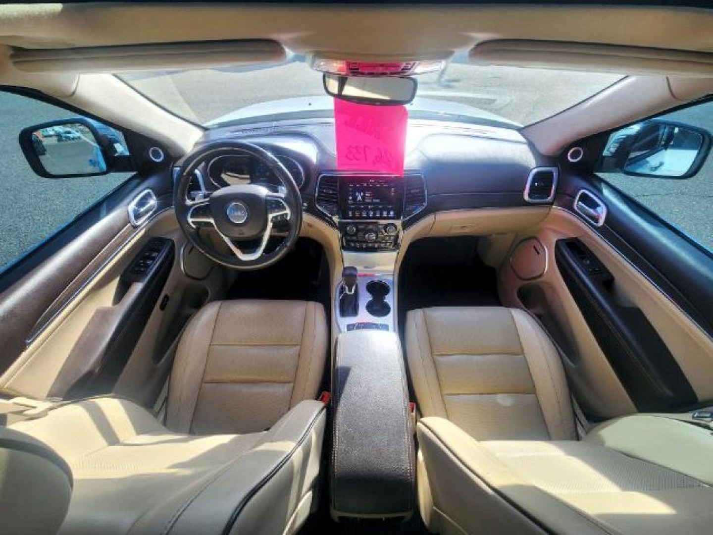 2020 WHITE /Black Jeep Grand Cherokee (1C4RJFJG3LC) with an Pentastar 36L V-6 DOHC engine, Automatic transmission, located at 1175 N Woodruff Ave, Idaho Falls, ID, 83401, 43.506901, -111.999657 - At Timberline Auto, finding a great deal on your next vehicle is always easy! Our experienced sales staff's goal is to help find you the right vehicle at the right price! Our knowledgeable finance department has options for almost any credit score. We offer extended service contract options to prote - Photo#14