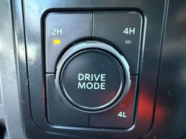 2021 GRAY /Black Ford F-150 (1FTFW1E59MF) with an 5L V-8 portdirect injection engine, Automatic transmission, located at 1175 N Woodruff Ave, Idaho Falls, ID, 83401, 43.506901, -111.999657 - At Timberline Auto, finding a great deal on your next vehicle is always easy! Our experienced sales staff's goal is to help find you the right vehicle at the right price! Our knowledgeable finance department has options for almost any credit score. We offer extended service contract options to prote- Photo#45