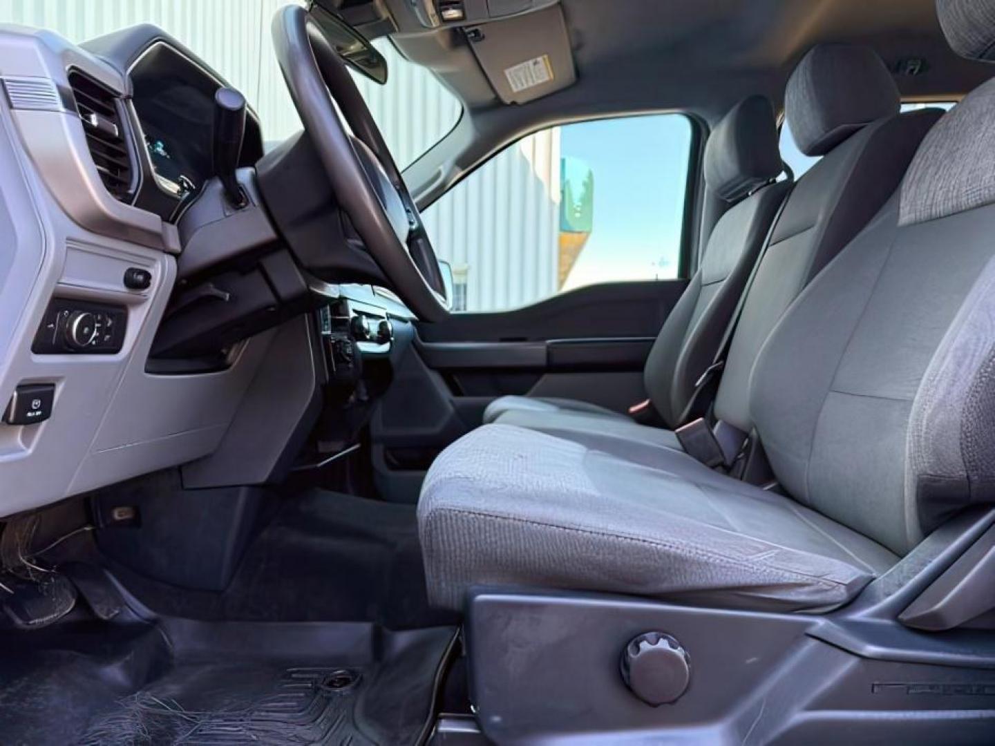 2021 GRAY /Black Ford F-150 XLT (1FTFW1E59MF) with an 5L V-8 port/direct injection engine, AUTOMATIC transmission - At Timberline Auto, finding a great deal on your next vehicle is always easy! Our experienced sales staff's goal is to help find you the right vehicle at the right price! Our knowledgeable finance department has options for almost any credit score. We offer extended service contract options to prote - Photo#13