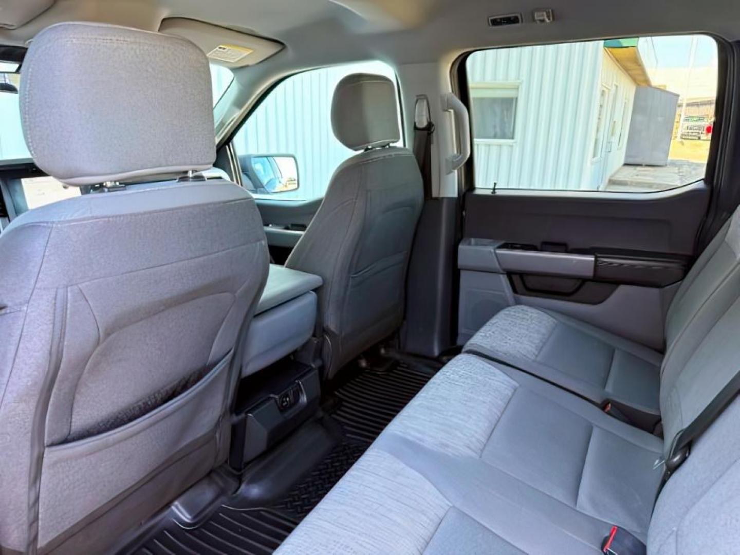 2021 GRAY /Black Ford F-150 XLT (1FTFW1E59MF) with an 5L V-8 port/direct injection engine, AUTOMATIC transmission - At Timberline Auto, finding a great deal on your next vehicle is always easy! Our experienced sales staff's goal is to help find you the right vehicle at the right price! Our knowledgeable finance department has options for almost any credit score. We offer extended service contract options to prote - Photo#26