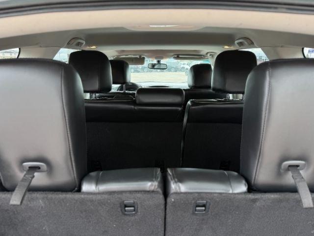 2013 SILVER /CLOTH Infiniti JX35 (5N1AL0MM9DC) with an 35L V6 engine, Automatic transmission, located at 1175 N Woodruff Ave, Idaho Falls, ID, 83401, 43.506901, -111.999657 - 2013 Infiniti JX35 powered by a 3.5L V6 engine paired with a CVT automatic transmission. Premium 7-passenger luxury SUV offering strong everyday performance and smooth highway driving. Features include leather-appointed seating, three-row configuration, tri-zone climate control, Bluetooth connectivi - Photo#35