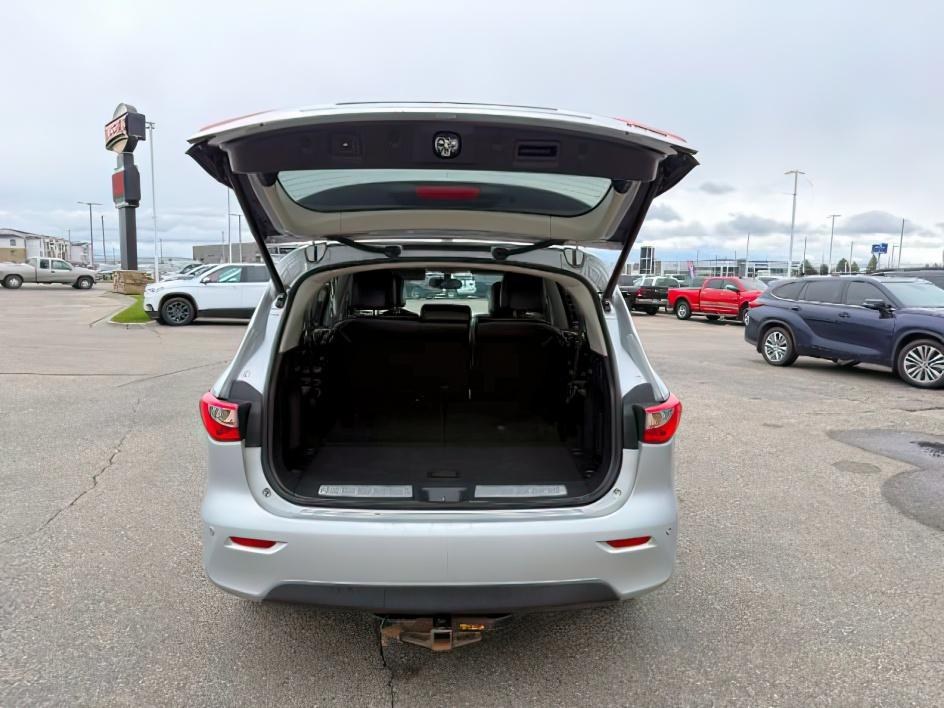 2013 SILVER /CLOTH Infiniti JX35 (5N1AL0MM9DC) with an 35L V6 engine, Automatic transmission, located at 1175 N Woodruff Ave, Idaho Falls, ID, 83401, 43.506901, -111.999657 - 2013 Infiniti JX35 powered by a 3.5L V6 engine paired with a CVT automatic transmission. Premium 7-passenger luxury SUV offering strong everyday performance and smooth highway driving. Features include leather-appointed seating, three-row configuration, tri-zone climate control, Bluetooth connectivi - Photo#5