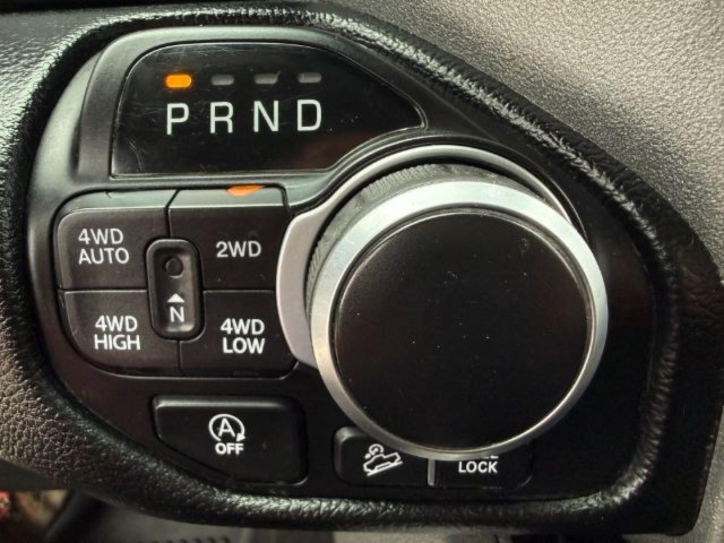 2021 SILVER /Black Ram 1500 Lone Star Crew Cab 4x4 5'7 Box (1C6SRFFT6MN) with an HEMI 5.7L V-8 variable valve control engine, AUTOMATIC transmission, located at 1235 N Woodruff Ave., Idaho Falls, 83401, (208) 523-1053, 43.507172, -112.000488 - At Timberline Auto, finding a great deal on your next vehicle is always easy! Our experienced sales staff goal is to help find you the right vehicle at the right price! Our knowledgeable finance department has options for almost any credit score. We offer extended service contract options to prot - Photo#47