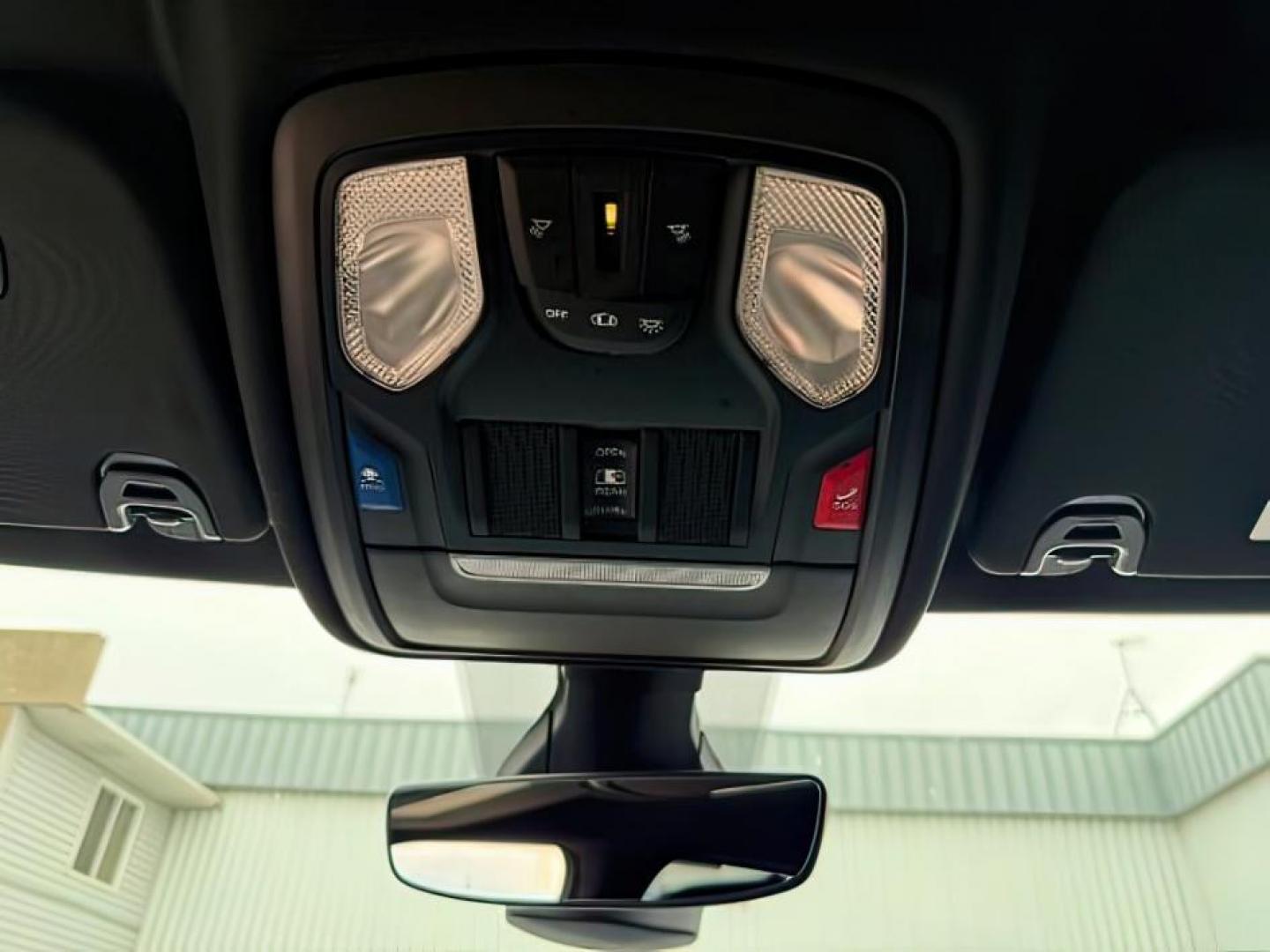 2021 SILVER /Black Ram 1500 Lone Star Crew Cab 4x4 5'7 Box (1C6SRFFT6MN) with an HEMI 5.7L V-8 variable valve control engine, AUTOMATIC transmission, located at 1235 N Woodruff Ave., Idaho Falls, 83401, (208) 523-1053, 43.507172, -112.000488 - At Timberline Auto, finding a great deal on your next vehicle is always easy! Our experienced sales staff goal is to help find you the right vehicle at the right price! Our knowledgeable finance department has options for almost any credit score. We offer extended service contract options to prot - Photo#18