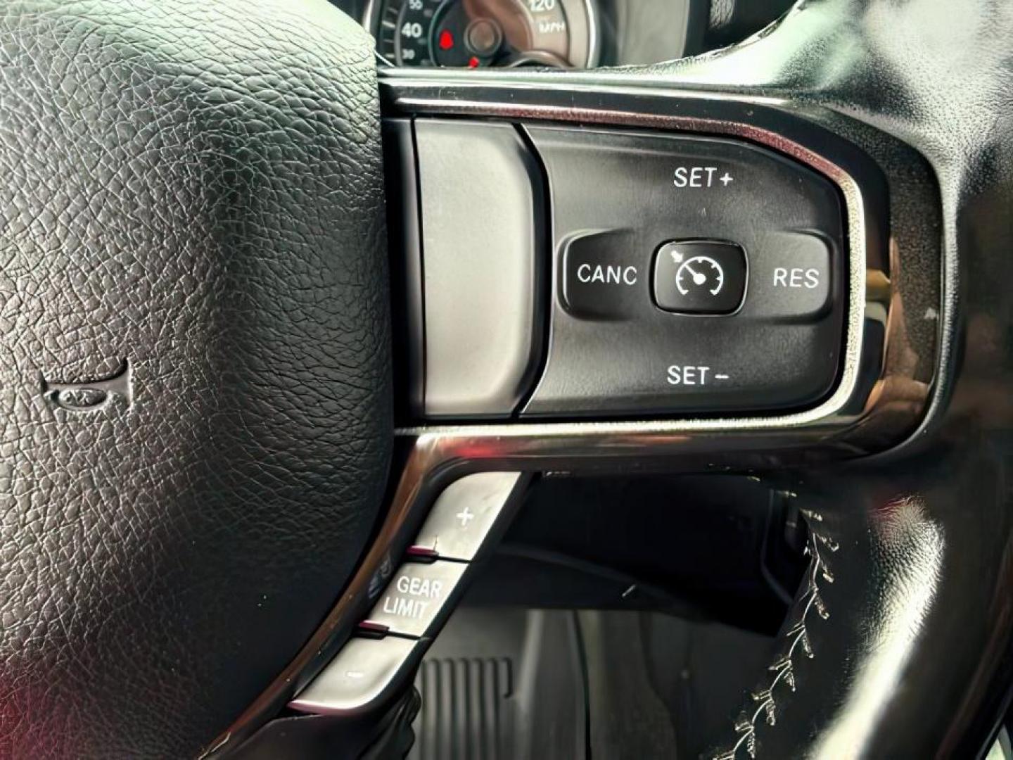 2021 SILVER /Black Ram 1500 Lone Star Crew Cab 4x4 5'7 Box (1C6SRFFT6MN) with an HEMI 5.7L V-8 variable valve control engine, AUTOMATIC transmission, located at 1235 N Woodruff Ave., Idaho Falls, 83401, (208) 523-1053, 43.507172, -112.000488 - At Timberline Auto, finding a great deal on your next vehicle is always easy! Our experienced sales staff goal is to help find you the right vehicle at the right price! Our knowledgeable finance department has options for almost any credit score. We offer extended service contract options to prot - Photo#19