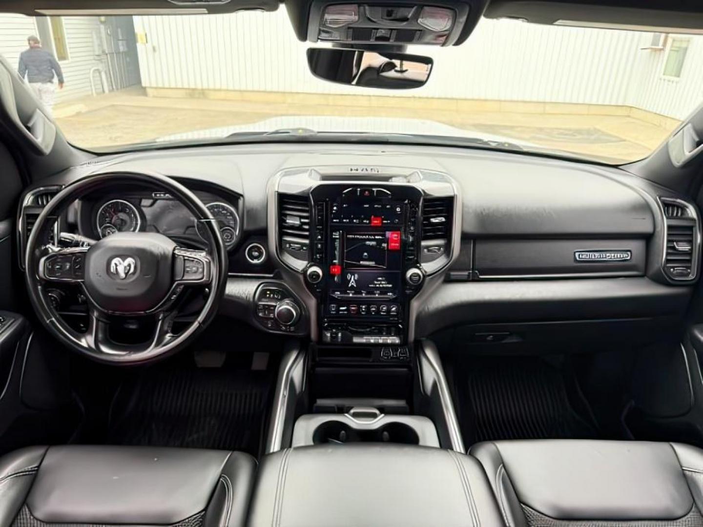 2021 SILVER /Black Ram 1500 Lone Star Crew Cab 4x4 5'7 Box (1C6SRFFT6MN) with an HEMI 5.7L V-8 variable valve control engine, AUTOMATIC transmission, located at 1235 N Woodruff Ave., Idaho Falls, 83401, (208) 523-1053, 43.507172, -112.000488 - At Timberline Auto, finding a great deal on your next vehicle is always easy! Our experienced sales staff goal is to help find you the right vehicle at the right price! Our knowledgeable finance department has options for almost any credit score. We offer extended service contract options to prot - Photo#24