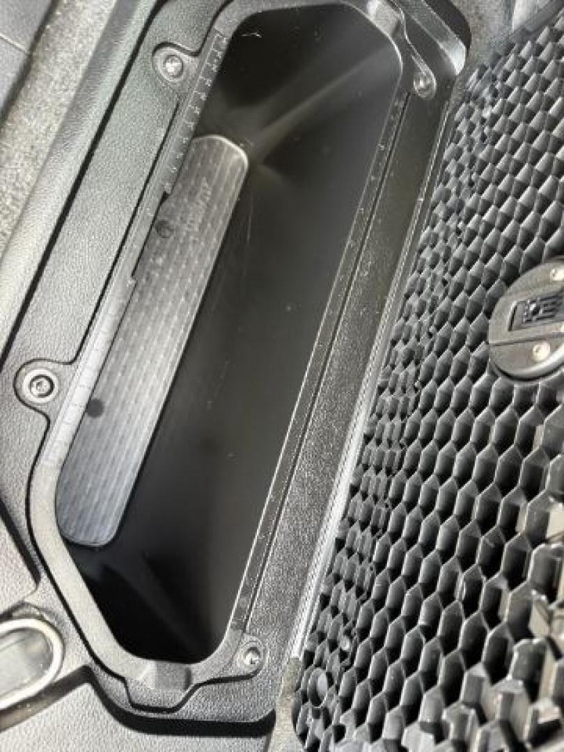 2019 GRAY /CLOTH Ram 1500 Crew Cab (1C6SRFMTXKN) with an 57L V8 engine, Automatic transmission, located at 1175 N Woodruff Ave, Idaho Falls, ID, 83401, 43.506901, -111.999657 - At Timberline Auto, finding a great deal on your next vehicle is always easy! Our experienced sales staff goal is to help find you the right vehicle at the right price! Our knowledgeable finance department has options for almost any credit score. We offer extended service contract options to prot - Photo#59