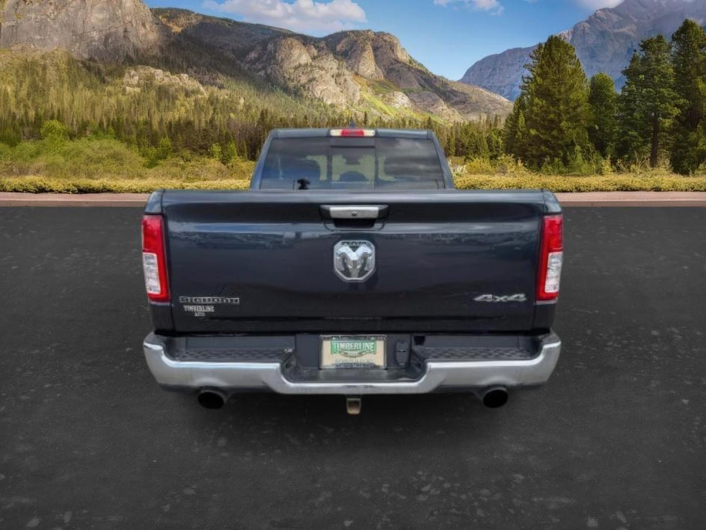2019 GRAY /CLOTH Ram 1500 Crew Cab (1C6SRFMTXKN) with an 57L V8 engine, Automatic transmission, located at 1175 N Woodruff Ave, Idaho Falls, ID, 83401, 43.506901, -111.999657 - At Timberline Auto, finding a great deal on your next vehicle is always easy! Our experienced sales staff goal is to help find you the right vehicle at the right price! Our knowledgeable finance department has options for almost any credit score. We offer extended service contract options to prot - Photo#3