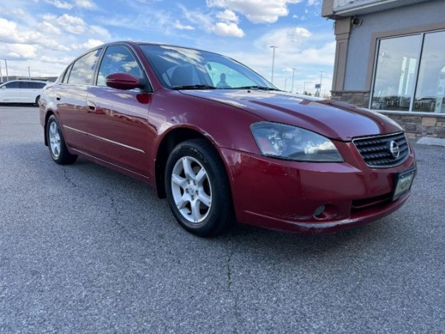 2006 RED /Charcoal Nissan Altima (1N4AL11D16N) with an 25L I-4 DOHC engine, Automatic transmission, located at 1175 N Woodruff Ave, Idaho Falls, ID, 83401, 43.506901, -111.999657 - At Timberline Auto, finding a great deal on your next vehicle is always easy! Our experienced sales staff goal is to help find you the right vehicle at the right price! Our knowledgeable finance department has options for almost any credit score. We offer extended service contract options to prot - Photo#28