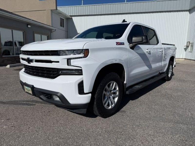 2020 Summit White /Jet Black Chevrolet Silverado RST (3GCUYEET1LG) with an 6 Cyl, 3.0L engine, 10-speed automatic transmission, located at 1175 N Woodruff Ave, Idaho Falls, ID, 83401, 43.506901, -111.999657 - <b>Vehicle Details</b><br>Looking for a capable full-size truck with modern style and strong diesel performance? This pre-owned 2020 Chevrolet Silverado 1500 RST with 4WD is ready for work, play, and everything in between. Powered by a 6 Cyl, 3.0L Diesel engine, this Chevrolet Silverado delivers con- Photo#0