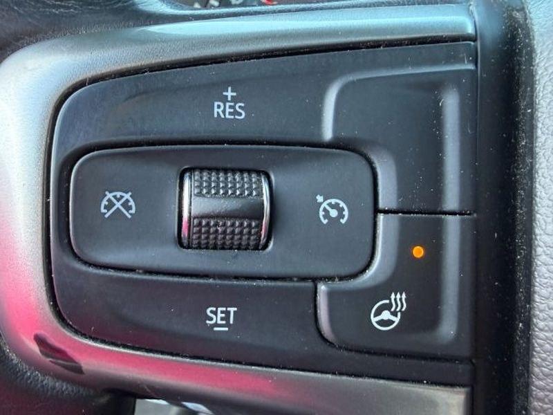 2020 Summit White /Jet Black Chevrolet Silverado RST (3GCUYEET1LG) with an 6 Cyl, 3.0L engine, 10-speed automatic transmission, located at 1175 N Woodruff Ave, Idaho Falls, ID, 83401, 43.506901, -111.999657 - <b>Vehicle Details</b><br>Looking for a capable full-size truck with modern style and strong diesel performance? This pre-owned 2020 Chevrolet Silverado 1500 RST with 4WD is ready for work, play, and everything in between. Powered by a 6 Cyl, 3.0L Diesel engine, this Chevrolet Silverado delivers con- Photo#22