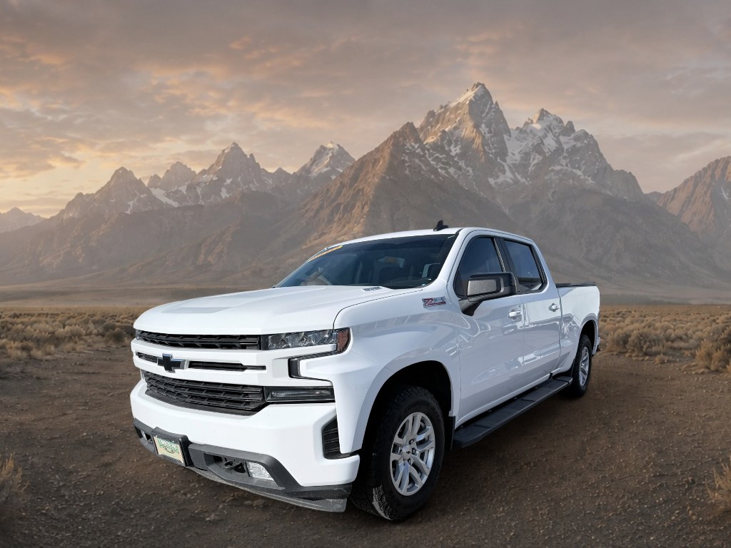 photo of 2020 Chevrolet Silverado 1500 RST
