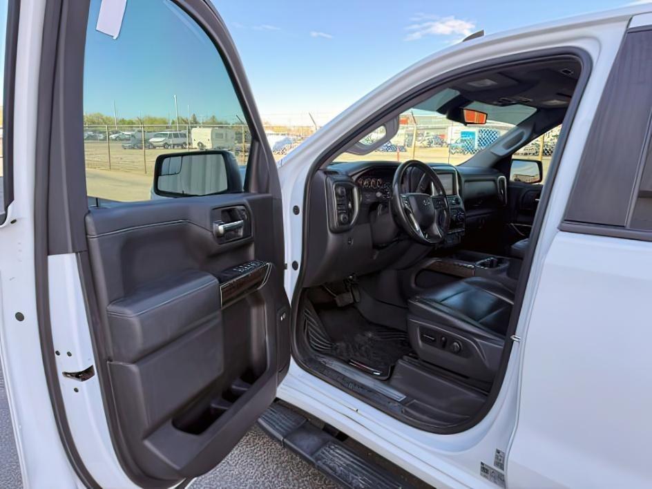 2020 Summit White /Jet Black Chevrolet Silverado RST (3GCUYEET1LG) with an 6 Cyl, 3.0L engine, 10-speed automatic transmission, located at 1175 N Woodruff Ave, Idaho Falls, ID, 83401, 43.506901, -111.999657 - <b>Vehicle Details</b><br>Looking for a capable full-size truck with modern style and strong diesel performance? This pre-owned 2020 Chevrolet Silverado 1500 RST with 4WD is ready for work, play, and everything in between. Powered by a 6 Cyl, 3.0L Diesel engine, this Chevrolet Silverado delivers con- Photo#42