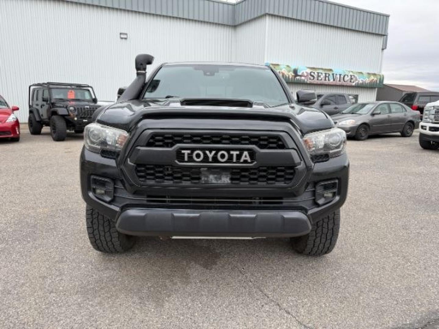 2018 BLACK /LEATHER Toyota Tacoma (5TFCZ5AN8JX) with an 35L V-6 portdirect injection engine, Automatic transmission, located at 1175 N Woodruff Ave, Idaho Falls, ID, 83401, 43.506901, -111.999657 - At Timberline Auto, finding a great deal on your next vehicle is always easy! Our experienced sales staff goal is to help find you the right vehicle at the right price! Our knowledgeable finance department has options for almost any credit score. We offer extended service contract options to prot - Photo#33