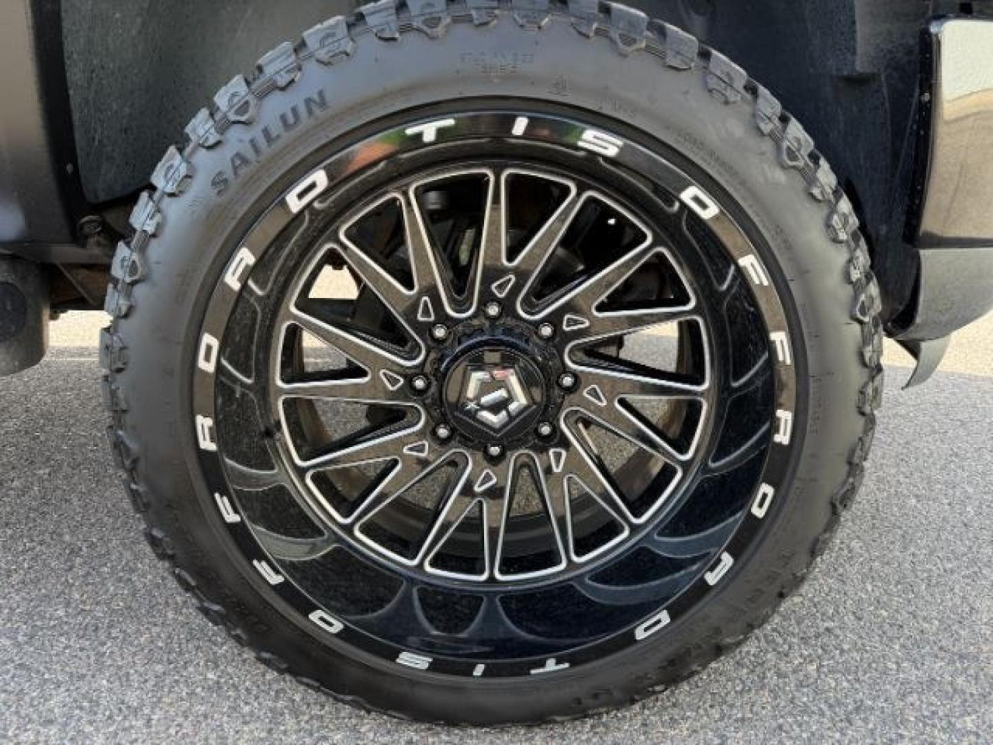2011 Onyx Black /Ebony Leather Interior GMC Sierra 2500HD Denali Crew Cab 4WD (1GT125C83BF) with an 6.6L V8 OHV 32V TURBO DIESEL engine, 6-Speed Automatic transmission, located at 1235 N Woodruff Ave., Idaho Falls, 83401, (208) 523-1053, 43.507172, -112.000488 - At Timberline Auto, finding a great deal on your next vehicle is always easy! Our experienced sales staff goal is to help find you the right vehicle at the right price! Our knowledgeable finance department has options for almost any credit score. We offer extended service contract options to prot - Photo#35