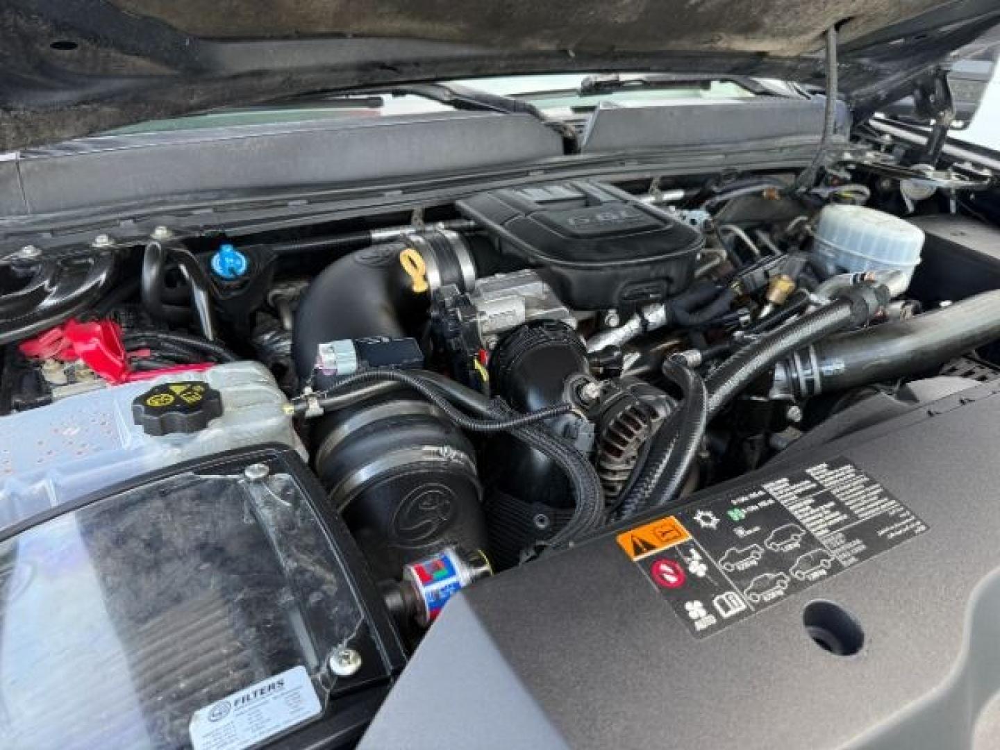2011 Onyx Black /Ebony Leather Interior GMC Sierra 2500HD Denali Crew Cab 4WD (1GT125C83BF) with an 6.6L V8 OHV 32V TURBO DIESEL engine, 6-Speed Automatic transmission, located at 1235 N Woodruff Ave., Idaho Falls, 83401, (208) 523-1053, 43.507172, -112.000488 - At Timberline Auto, finding a great deal on your next vehicle is always easy! Our experienced sales staff goal is to help find you the right vehicle at the right price! Our knowledgeable finance department has options for almost any credit score. We offer extended service contract options to prot - Photo#49