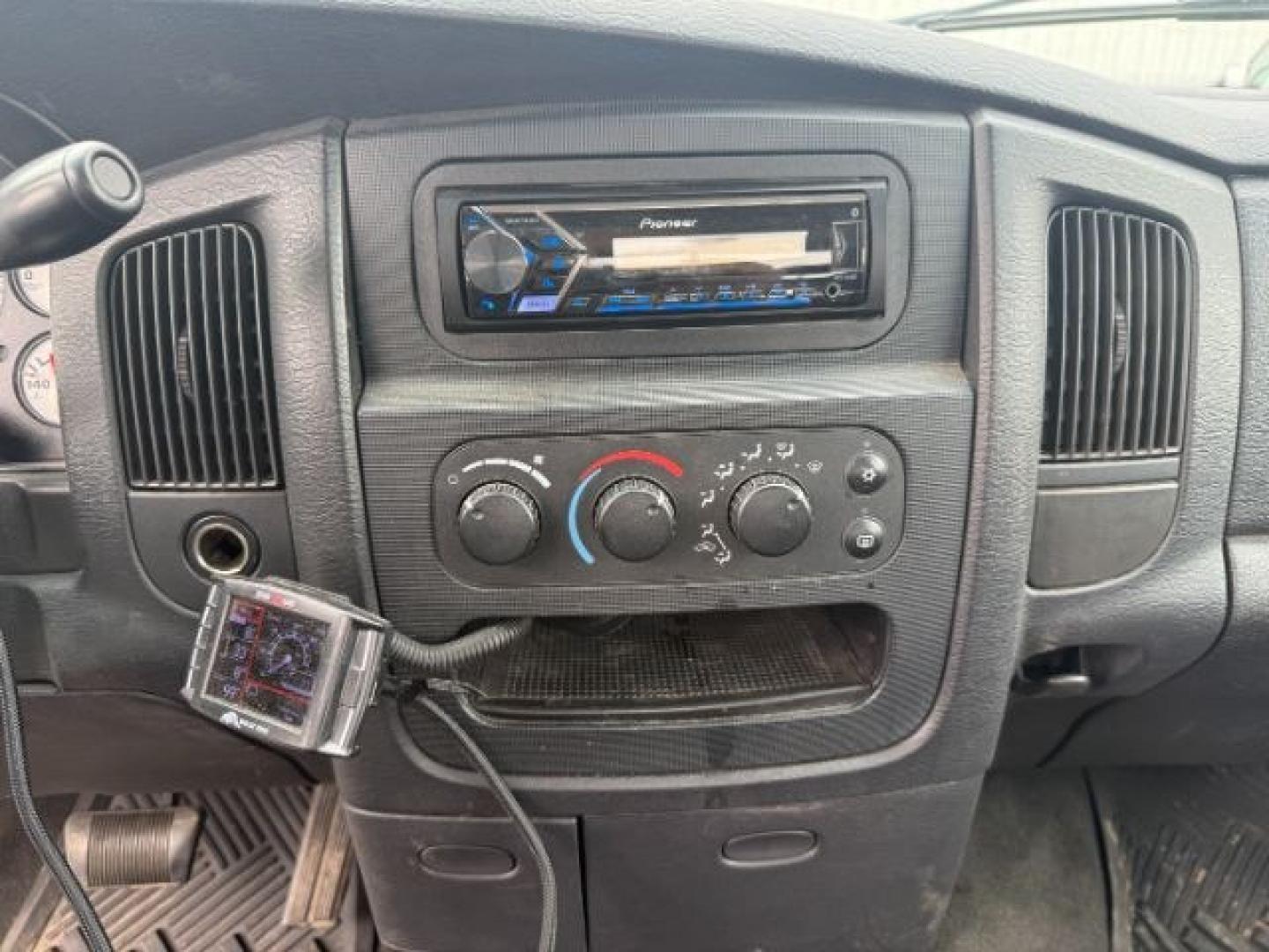 2004 SILVER /Dark Slate Gray Dodge Ram 2500 SLT (3D7KU28C54G) with an Cummins 5.9L I-6 diesel direct injection engine, AUTOMATIC transmission, located at 1235 N Woodruff Ave., Idaho Falls, 83401, (208) 523-1053, 43.507172, -112.000488 - At Timberline Auto, finding a great deal on your next vehicle is always easy! Our experienced sales staff goal is to help find you the right vehicle at the right price! Our knowledgeable finance department has options for almost any credit score. We offer extended service contract options to prot - Photo#35