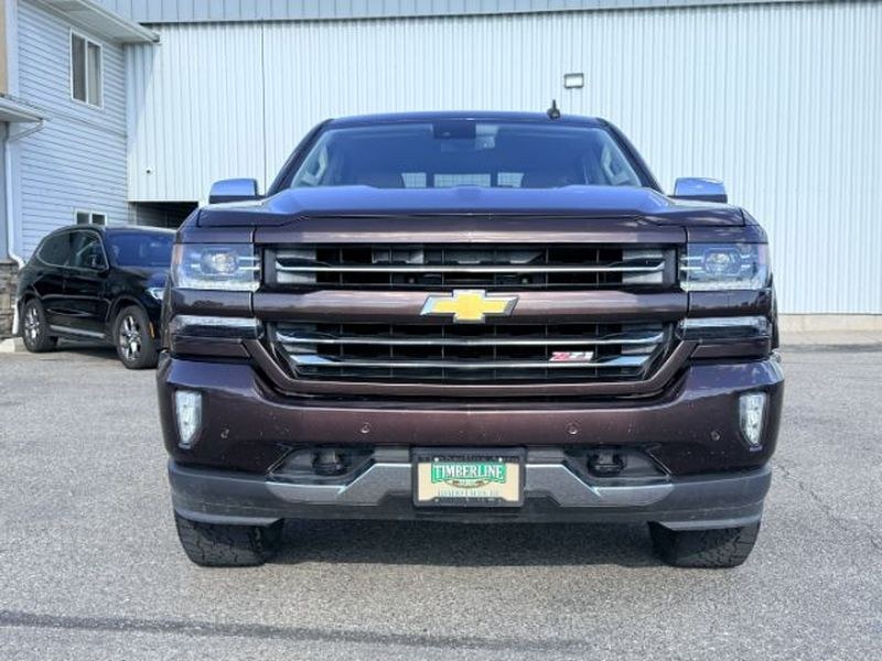 2016 Autumn Bronze Metallic /Cocoa/Dune Chevrolet Silverado LTZ (3GCUKSEC9GG) with an V8, 5.3L engine, 8-speed automatic transmission, located at 1175 N Woodruff Ave, Idaho Falls, ID, 83401, 43.506901, -111.999657 - <b>Vehicle Details</b><br>Looking for a capable full-size pickup in Idaho Falls, ID? This 2016 Chevrolet Silverado 1500 LTZ with 4WD and a V8 5.3L gasoline engine delivers the strength, refinement, and confidence you want in a pre-owned truck. Built to handle tough jobs and weekend adventures, the C- Photo#9