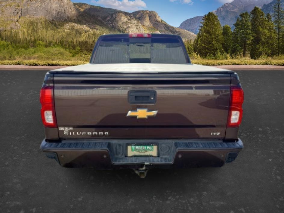 2016 Autumn Bronze Metallic /Cocoa/Dune Chevrolet Silverado LTZ (3GCUKSEC9GG) with an V8, 5.3L engine, 8-speed automatic transmission, located at 1175 N Woodruff Ave, Idaho Falls, ID, 83401, 43.506901, -111.999657 - <b>Vehicle Details</b><br>Looking for a capable full-size pickup in Idaho Falls, ID? This 2016 Chevrolet Silverado 1500 LTZ with 4WD and a V8 5.3L gasoline engine delivers the strength, refinement, and confidence you want in a pre-owned truck. Built to handle tough jobs and weekend adventures, the C- Photo#33