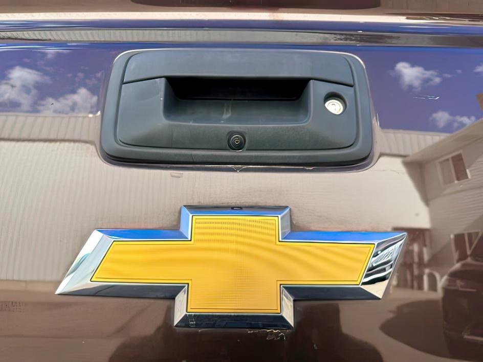 2016 Autumn Bronze Metallic /Cocoa/Dune Chevrolet Silverado LTZ (3GCUKSEC9GG) with an V8, 5.3L engine, 8-speed automatic transmission, located at 1175 N Woodruff Ave, Idaho Falls, ID, 83401, 43.506901, -111.999657 - <b>Vehicle Details</b><br>Looking for a capable full-size pickup in Idaho Falls, ID? This 2016 Chevrolet Silverado 1500 LTZ with 4WD and a V8 5.3L gasoline engine delivers the strength, refinement, and confidence you want in a pre-owned truck. Built to handle tough jobs and weekend adventures, the C- Photo#34