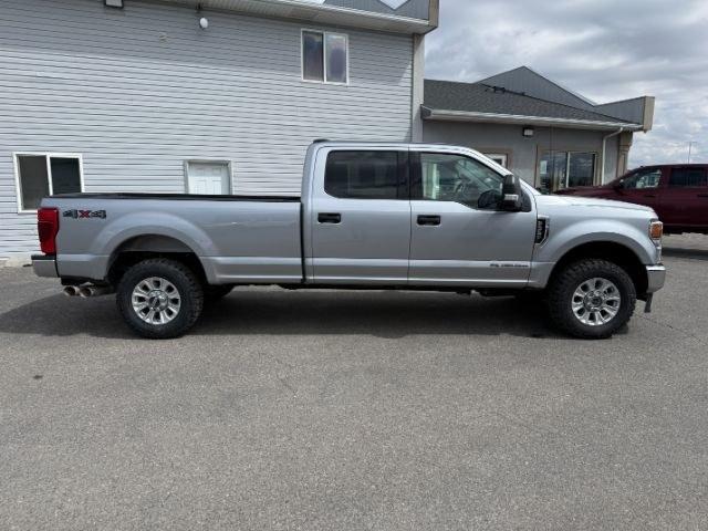 2022 SILVER /Medium Earth Gray Ford F-350 XLT (1FT8W3BT0NE) with an Powerstroke 6.7L V-8 diesel direct injection engine, AUTOMATIC transmission, located at 1235 N Woodruff Ave., Idaho Falls, 83401, (208) 523-1053, 43.507172, -112.000488 - At Timberline Auto, finding a great deal on your next vehicle is always easy! Our experienced sales staff goal is to help find you the right vehicle at the right price! Our knowledgeable finance department has options for almost any credit score. We offer extended service contract options to prot - Photo#34