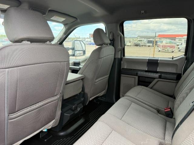 2022 SILVER /Medium Earth Gray Ford F-350 XLT (1FT8W3BT0NE) with an Powerstroke 6.7L V-8 diesel direct injection engine, AUTOMATIC transmission, located at 1235 N Woodruff Ave., Idaho Falls, 83401, (208) 523-1053, 43.507172, -112.000488 - At Timberline Auto, finding a great deal on your next vehicle is always easy! Our experienced sales staff goal is to help find you the right vehicle at the right price! Our knowledgeable finance department has options for almost any credit score. We offer extended service contract options to prot - Photo#52