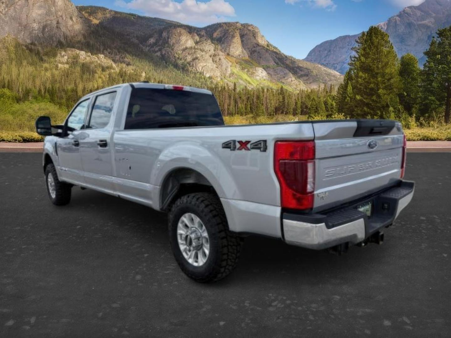 2022 SILVER /Medium Earth Gray Ford F-350 XLT (1FT8W3BT0NE) with an Powerstroke 6.7L V-8 diesel direct injection engine, AUTOMATIC transmission, located at 1235 N Woodruff Ave., Idaho Falls, 83401, (208) 523-1053, 43.507172, -112.000488 - At Timberline Auto, finding a great deal on your next vehicle is always easy! Our experienced sales staff goal is to help find you the right vehicle at the right price! Our knowledgeable finance department has options for almost any credit score. We offer extended service contract options to prot - Photo#2