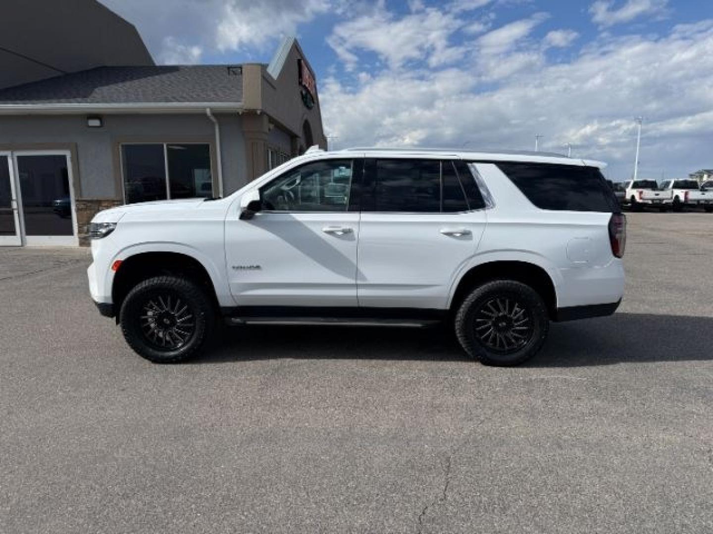 2023 WHITE /Jet Black Chevrolet Tahoe (1GNSKNKD5PR) with an EcoTec3 53L V-8 gasoline direct injection engine, Automatic transmission, located at 1175 N Woodruff Ave, Idaho Falls, ID, 83401, 43.506901, -111.999657 - At Timberline Auto, finding a great deal on your next vehicle is always easy! Our experienced sales staff goal is to help find you the right vehicle at the right price! Our knowledgeable finance department has options for almost any credit score. We offer extended service contract options to prot - Photo#32