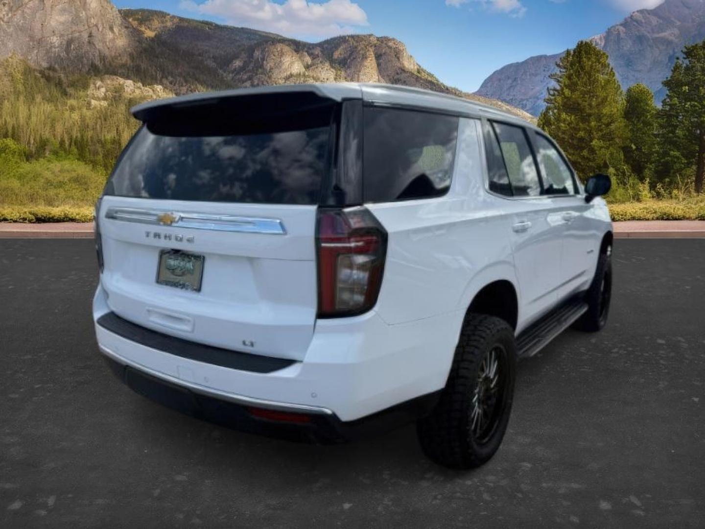 2023 WHITE /Jet Black Chevrolet Tahoe (1GNSKNKD5PR) with an EcoTec3 53L V-8 gasoline direct injection engine, Automatic transmission, located at 1175 N Woodruff Ave, Idaho Falls, ID, 83401, 43.506901, -111.999657 - At Timberline Auto, finding a great deal on your next vehicle is always easy! Our experienced sales staff goal is to help find you the right vehicle at the right price! Our knowledgeable finance department has options for almost any credit score. We offer extended service contract options to prot - Photo#8